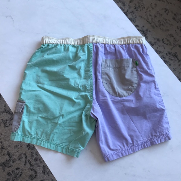 Men’s large shorts from urban outfitters - Picture 2 of 5